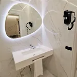 Valentino Palace فندق روما