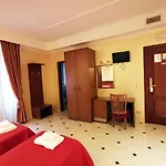 Valentino Palace فندق روما