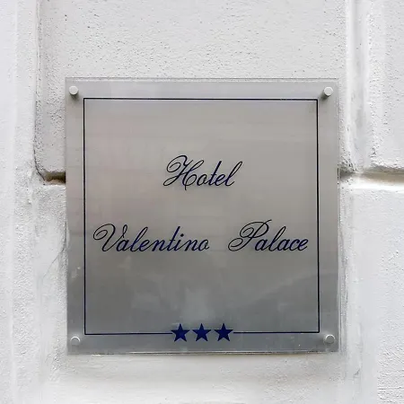 Valentino Palace فندق روما
