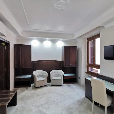 Valentino Palace فندق